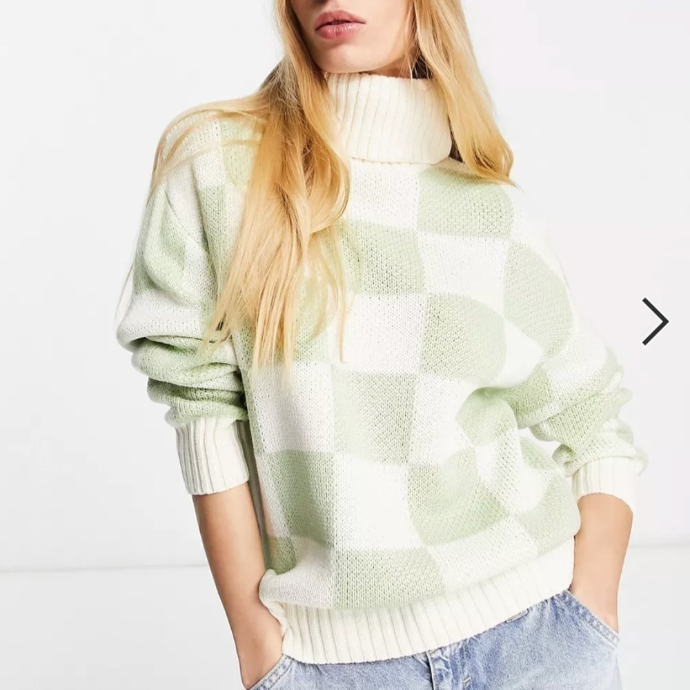 Violet Romance Beige and Green Knit Roll Neck Sweater (sz 8)